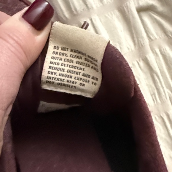 New Balance 696 Women's Deep Red Burgundy Free People - Anthropologie - 9 - Picture 11 of 13